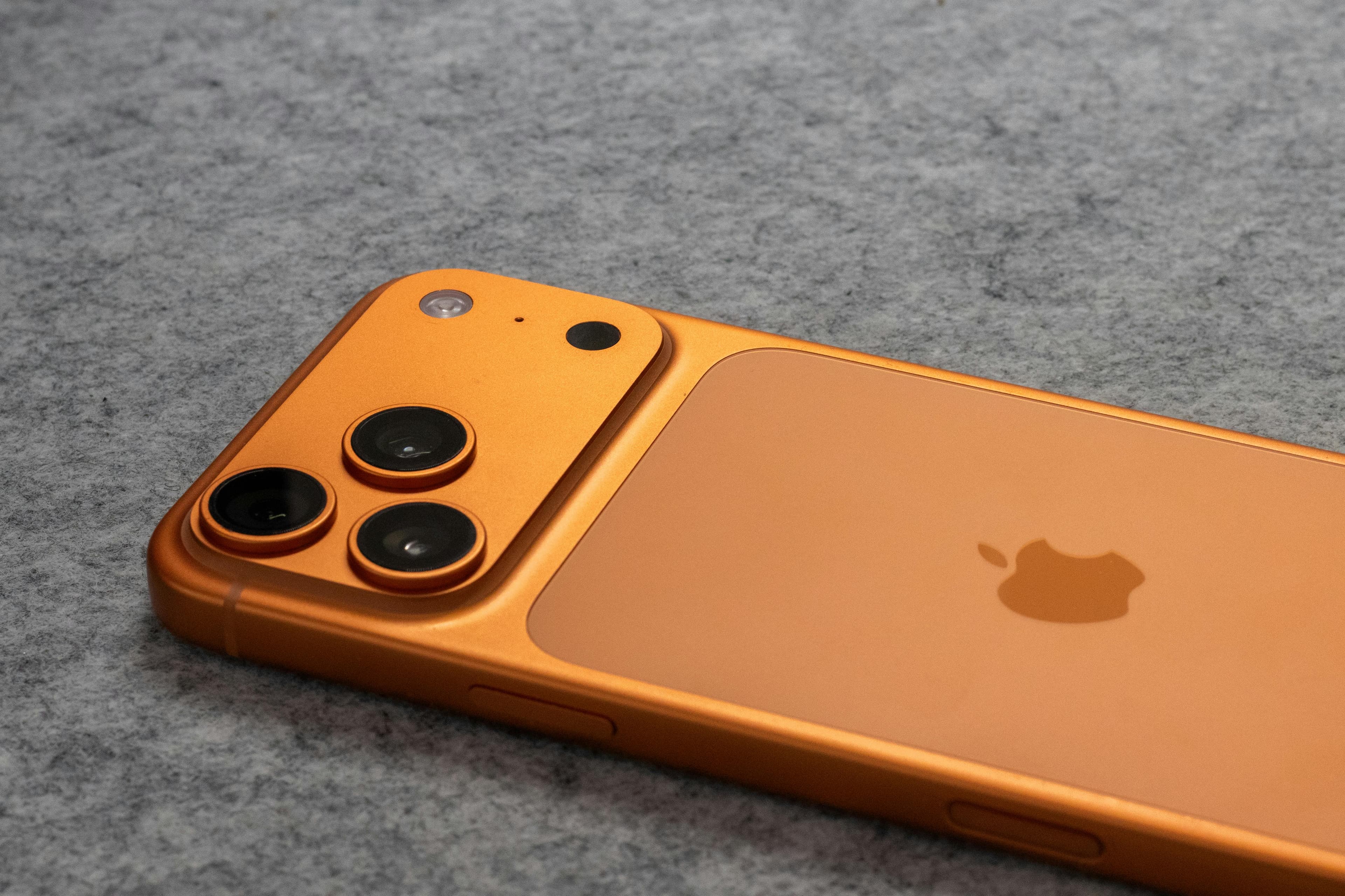 Apple iPhone 18 Pro: Design, Display, Colours aur Launch Timeline – Kya Yeh Upgrade Worth Hoga?